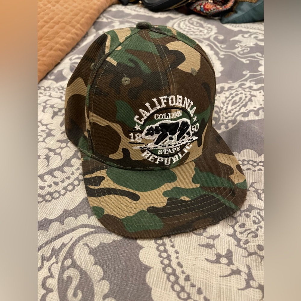 Camo Snap Back Cap
